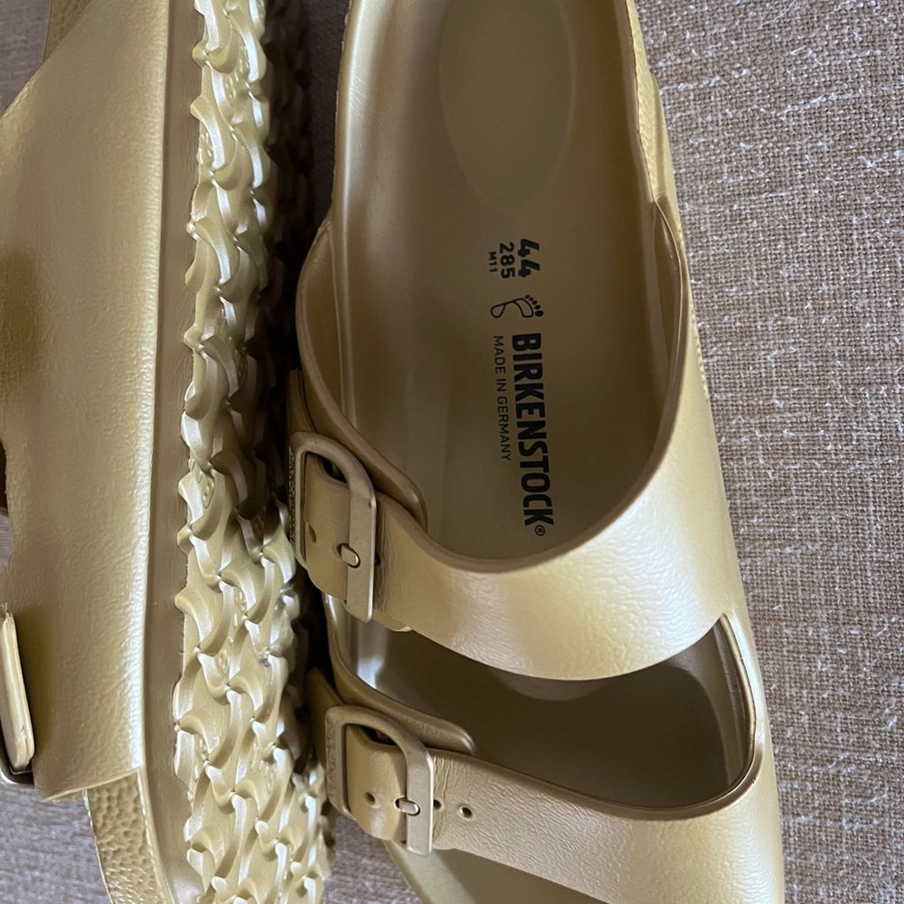 Birkenstock Tan Sandals - Picture 6 of 6